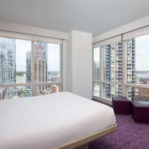 Отель Yotel Times Square, Нью-Йорк